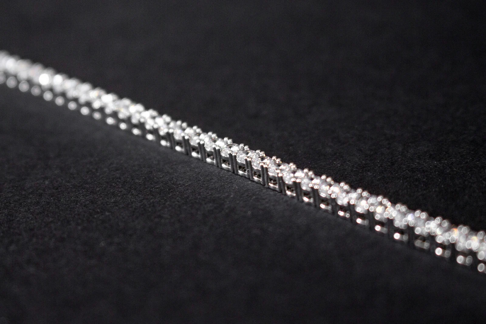 Rivière Tennis Bracelet by Aurelle Joaillerie