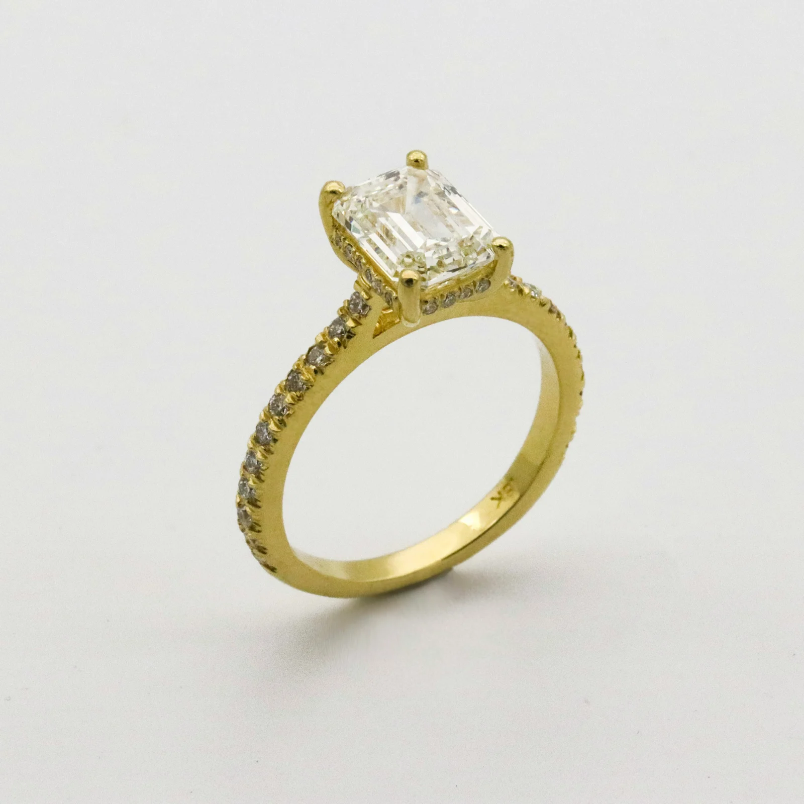 Aurora Solitaire Ring by Aurelle Joaillerie