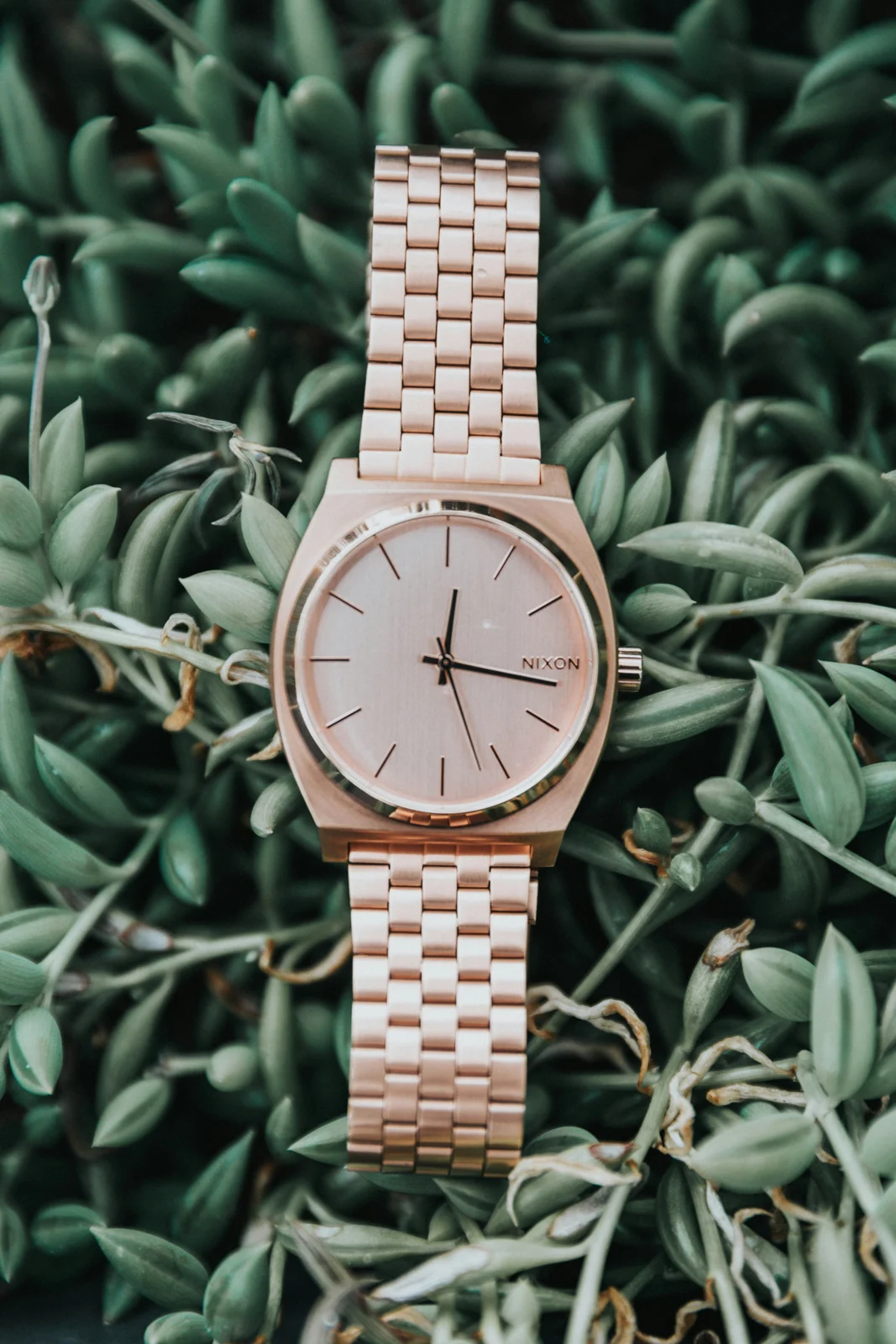 Petite Rose, Pearl Dial by Lumière Horlogerie